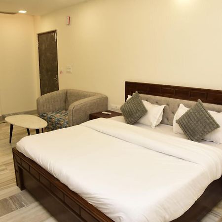Holiday Out Hotel Jodhpur  Exteriör bild