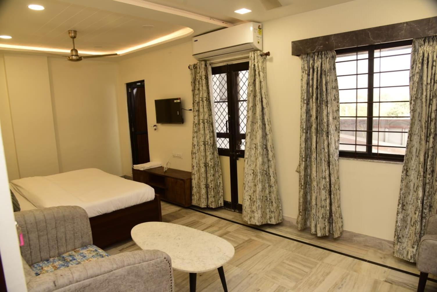 Holiday Out Hotel Jodhpur  Exteriör bild