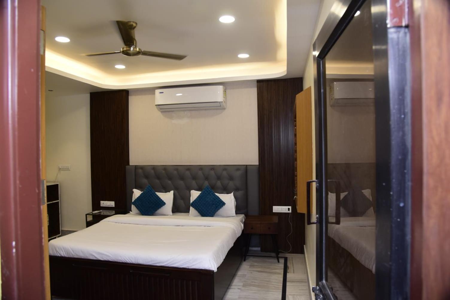 Holiday Out Hotel Jodhpur  Exteriör bild